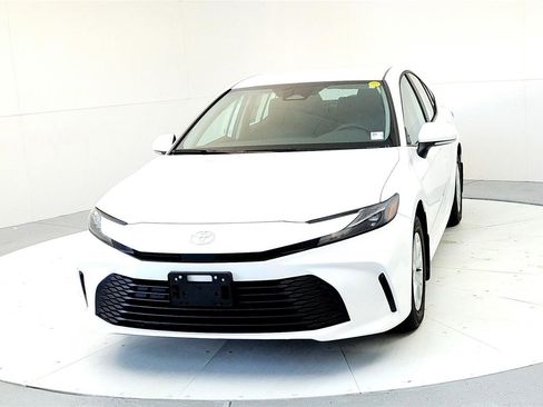New 2026 Toyota Camry LE image 8