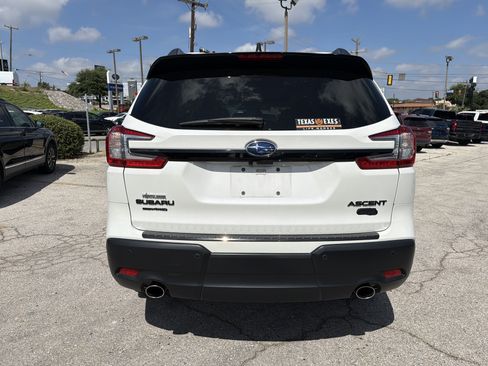 Used 2025 Subaru Ascent Bronze Edition AWD/4WD image 4