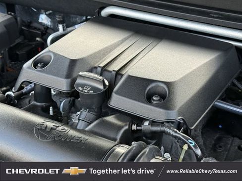 Used 2025 Chevrolet Colorado ZR2 w/ Technology Package image 35