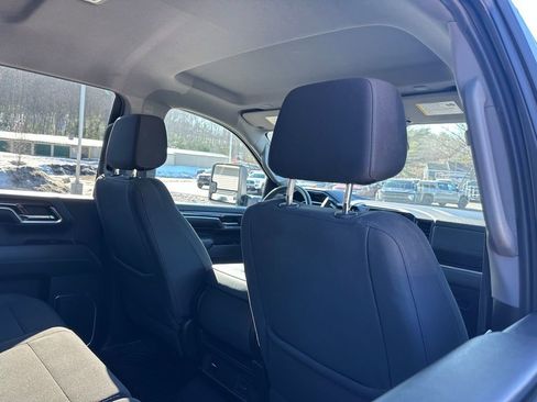 Used 2024 Chevrolet Silverado 2500 LT image 24