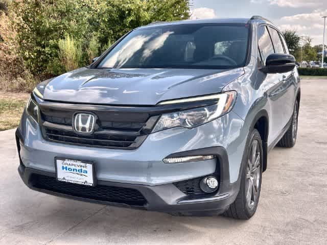 Used 2022 Honda Pilot Sport image 2