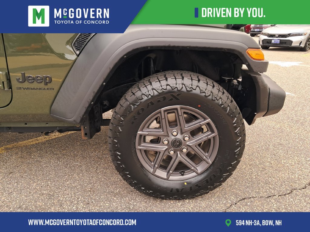 Used 2024 Jeep Wrangler Sport AWD/4WD image 12