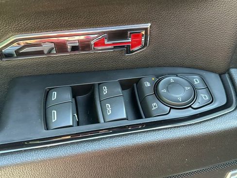 Used 2023 GMC Sierra 1500 AT4 w/ Technology Package AWD/4WD image 26