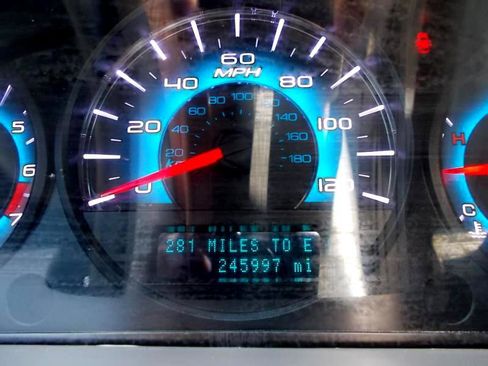 Used 2012 Ford Fusion SEL image 33