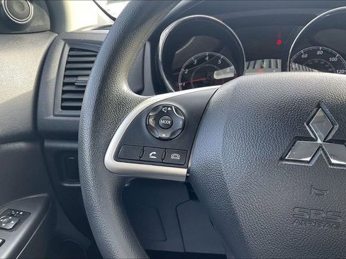 Used 2024 Mitsubishi Outlander Sport ES image 17