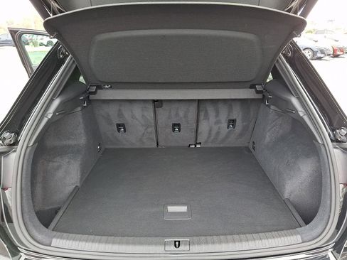 Used 2023 Audi Q3 2.0T Premium image 29