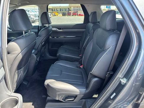 Used 2025 Hyundai Palisade SEL FWD image 22