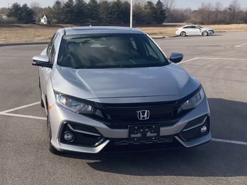 Used 2021 Honda Civic EX image 3