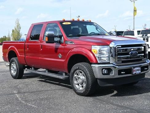 Used 2016 Ford F250 Lariat w/ Lariat Ultimate Package AWD/4WD image 2