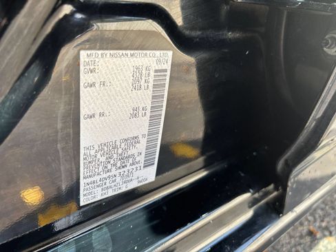 Used 2025 Nissan Altima 2.5 SV FWD image 25
