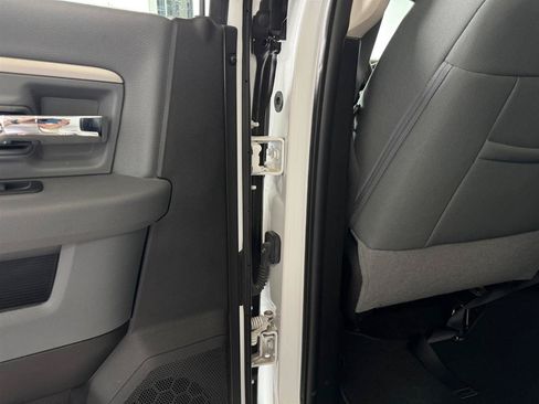 Used 2018 RAM 2500 Big Horn AWD/4WD image 23