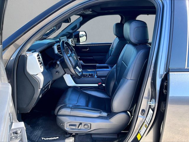 Used 2023 Toyota Tundra Platinum AWD/4WD image 28