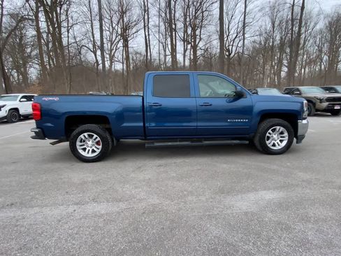 Used 2017 Chevrolet Silverado 1500 LT w/ All Star Edition AWD/4WD image 12