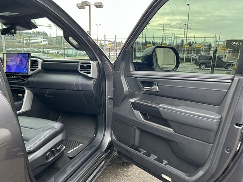 Certified 2024 Toyota Sequoia Platinum image 15