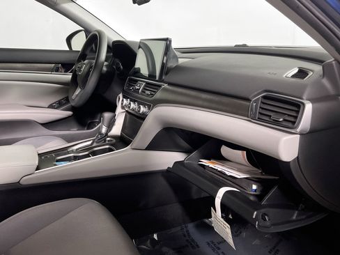 Used 2020 Honda Accord LX image 35