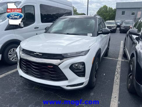 Used 2023 Chevrolet TrailBlazer RS w/ Sun and Liftgate Package FWD image 1