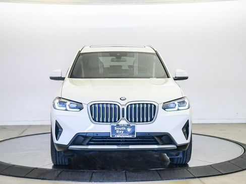 Used 2024 BMW X3 sDrive30i w/ Premium Package RWD image 7