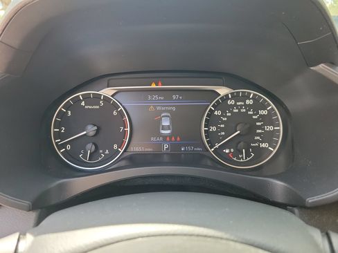 Used 2025 Nissan Altima 2.5 SV FWD image 20