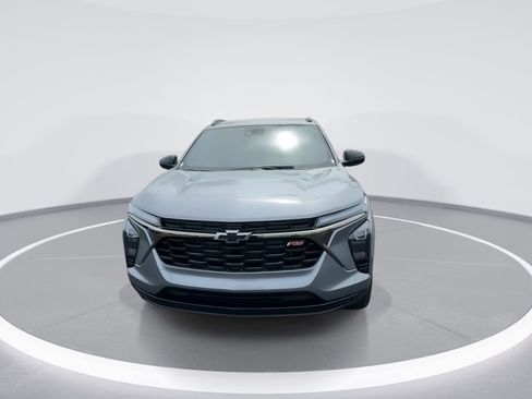 New 2026 Chevrolet Trax RS image 3