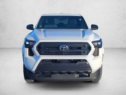 Certified 2024 Toyota Tacoma SR AWD/4WD image 2