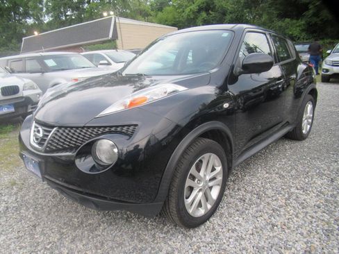 Used 2014 Nissan Juke S image 4