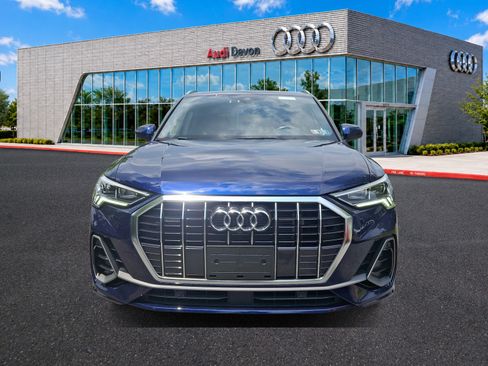 Certified 2023 Audi Q3 2.0T Premium Plus AWD/4WD image 2