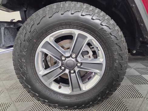 Used 2021 Jeep Wrangler Unlimited Sahara AWD/4WD image 8