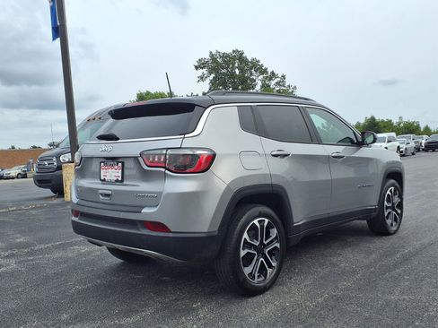 Used 2023 Jeep Compass Limited AWD/4WD image 6