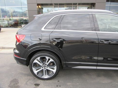 Used 2020 Audi Q3 2.0T Premium Plus image 12