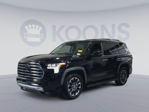 Used 2024 Toyota Sequoia Limited w/ Tow Technology Package AWD/4WD image 5
