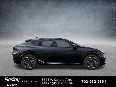 New 2026 Kia EV6 Wind RWD image 8