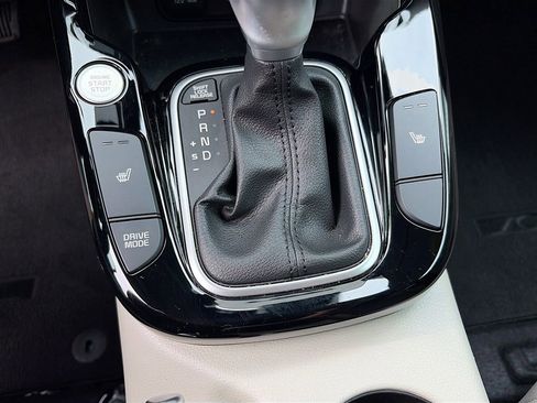 Used 2025 Kia Soul EX FWD image 21