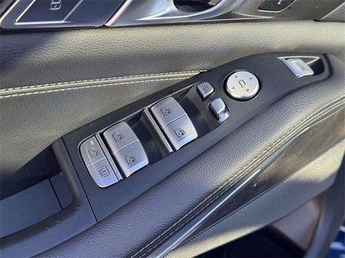 Used 2021 BMW X7 xDrive40i w/ Premium Package image 18