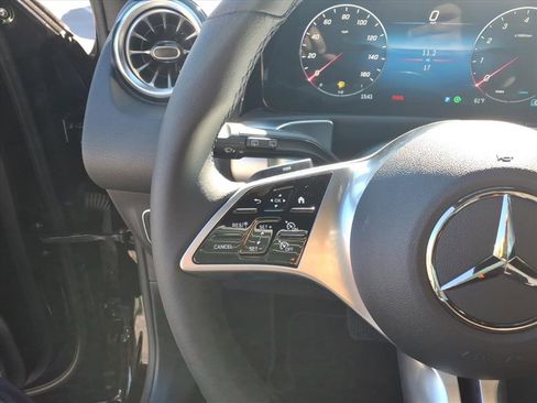 New 2025 Mercedes-Benz GLB 250 4MATIC image 20