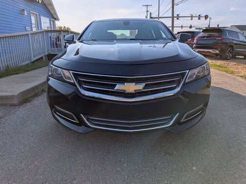 Used 2018 Chevrolet Impala LT FWD image 9