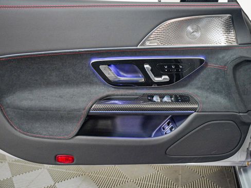 New 2025 Mercedes-Benz SL 63 AMG S e Performance 4MATIC image 23
