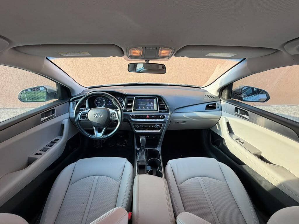 Used 2018 Hyundai Sonata SE FWD image 32