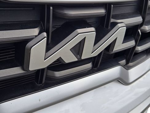 Certified 2023 Kia Telluride S AWD/4WD image 5