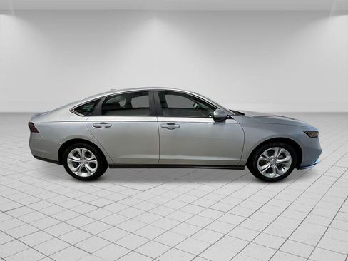 New 2025 Honda Accord LX image 7