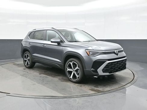 New 2026 Volkswagen Taos SEL AWD/4WD image 1