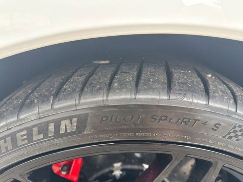 Used 2024 Chevrolet Corvette Z06 w/ Z07 Performance Package RWD image 29
