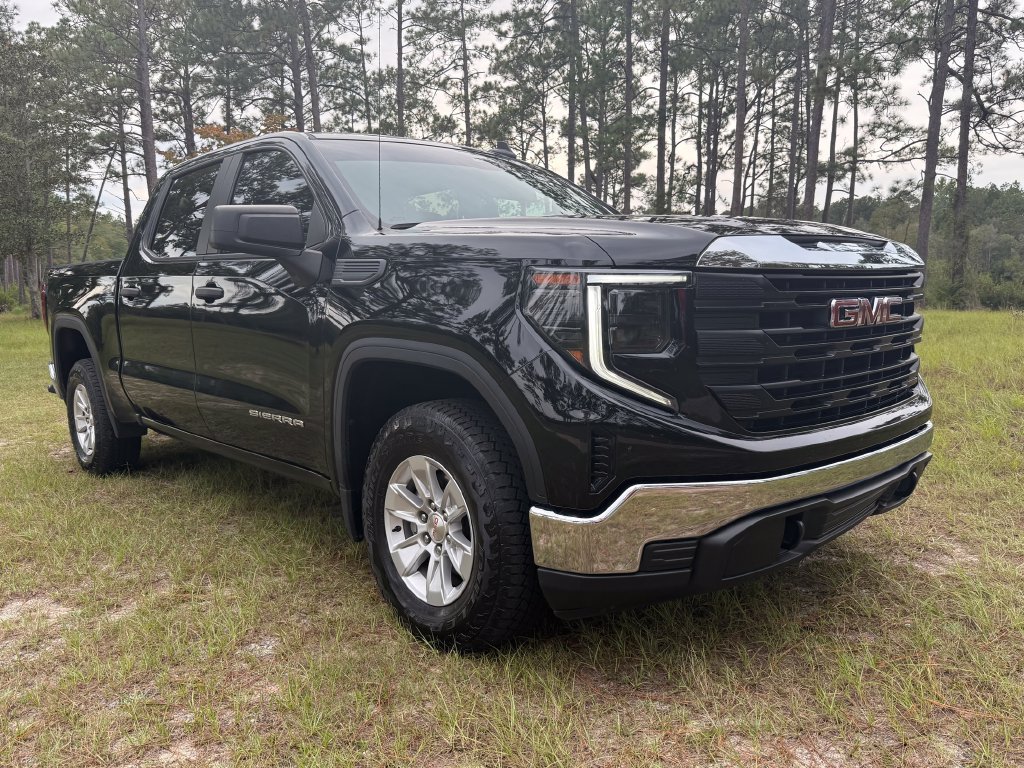 Used 2024 GMC Sierra 1500 Pro w/ Pro Value Package AWD/4WD image 7