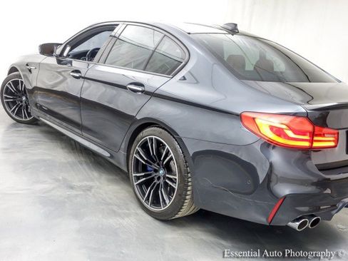 Used 2018 BMW M5 image 10