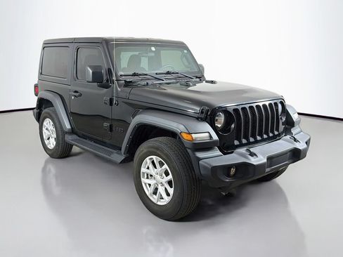 Used 2023 Jeep Wrangler Sport AWD/4WD image 2