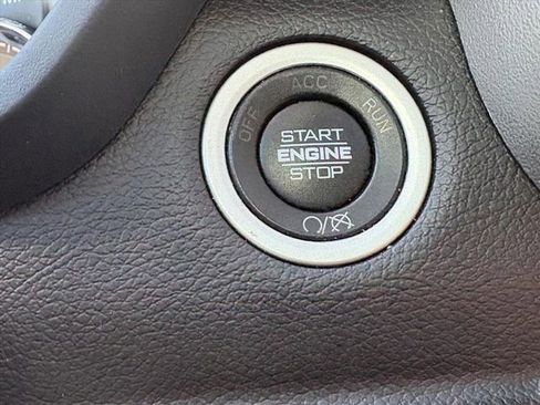 Used 2021 RAM 2500 Laramie image 10