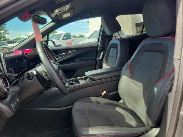 Used 2024 Chevrolet Blazer EV RS AWD/4WD image 9