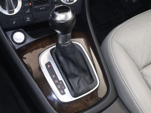 Used 2015 Audi Q3 2.0T Prestige w/ Prestige Package AWD/4WD image 7