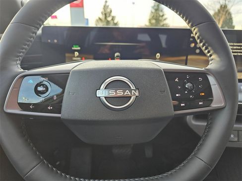 New 2026 Nissan Leaf Platinum+ image 18