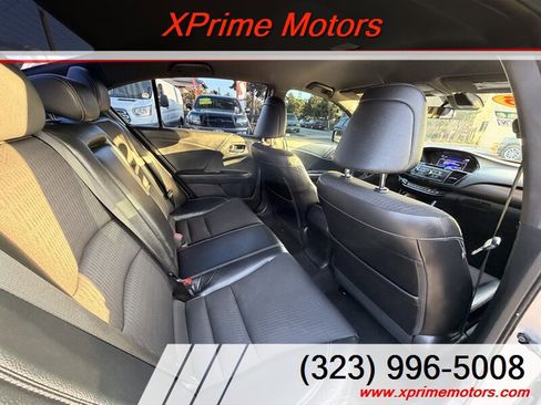Used 2016 Honda Accord Sport image 32