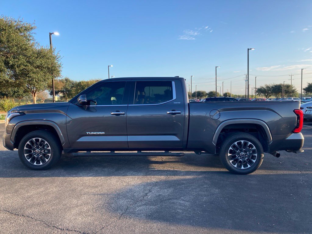 Used 2024 Toyota Tundra Limited w/ Power Package AWD/4WD image 6